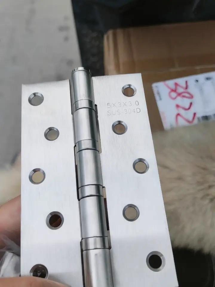 3“ x 4” Stainless Steel Ball Bearing Door Hinges - 3Pack photo review