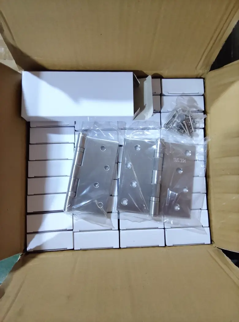 4.5" Heavy Duty Ball Bearing Door Hinges photo review