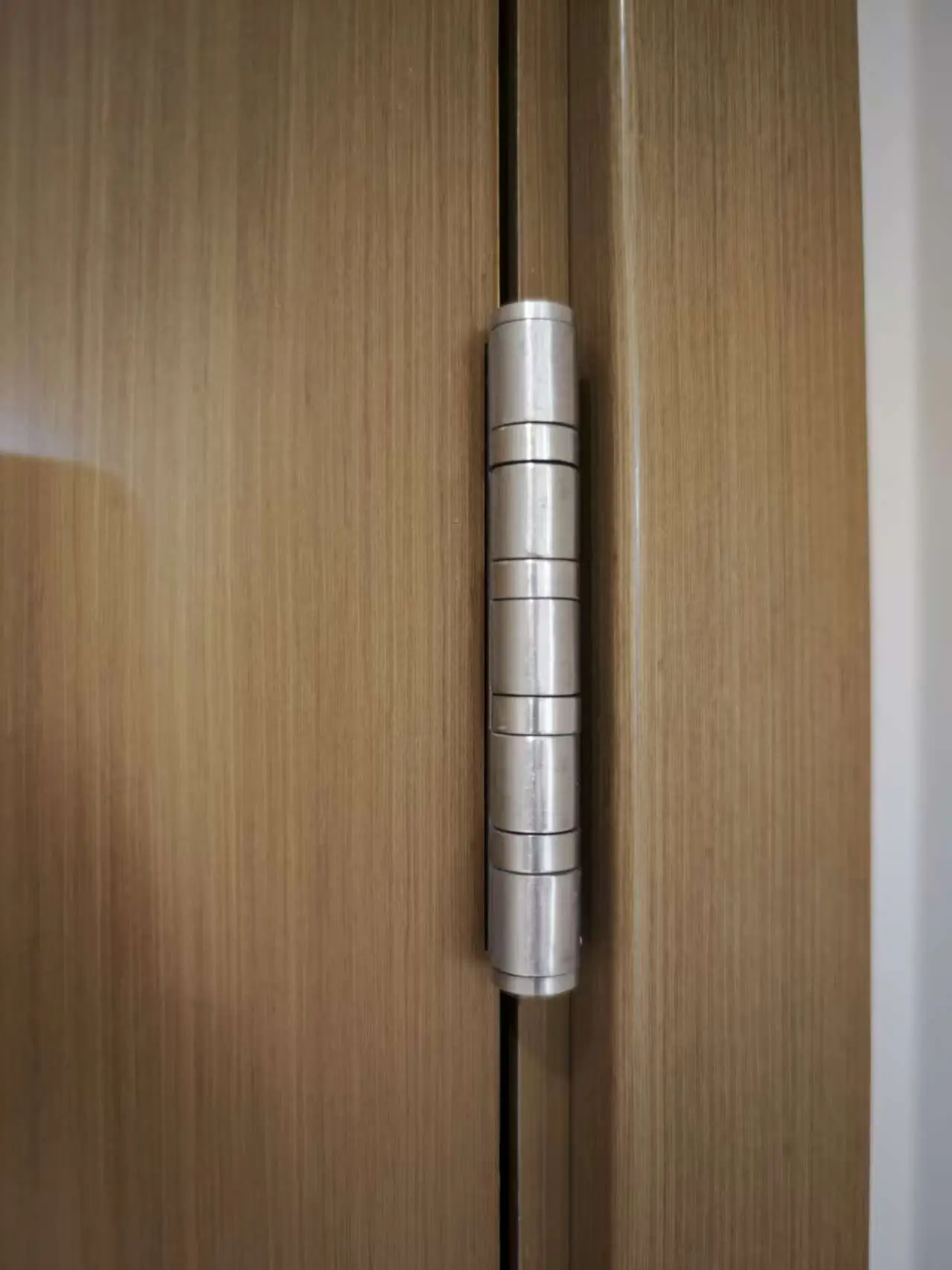 4.5" Stainless Steel Ball Bearing Door Hinges - 2Pack photo review