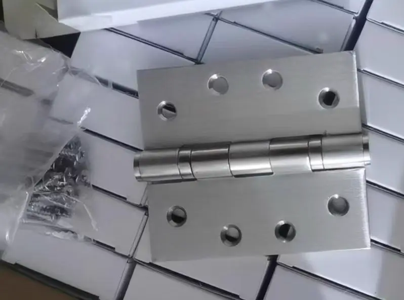 4.5" Stainless Steel Ball Bearing Door Hinges - 2Pack photo review