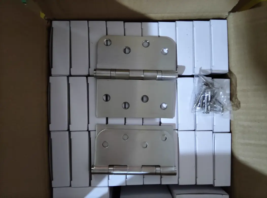 4" Square x 5/8"R Stainless Steel Ball Bearing Door Hinges - 3Pack photo review