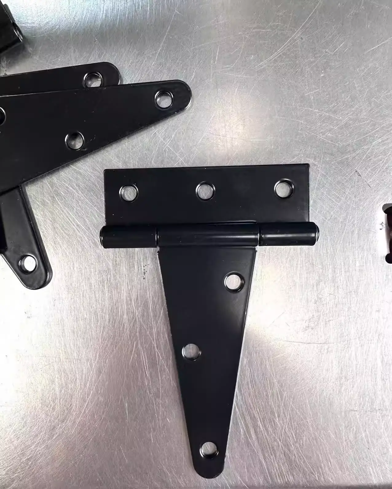 4″–12″ Heavy Duty Gate T Hinges photo review